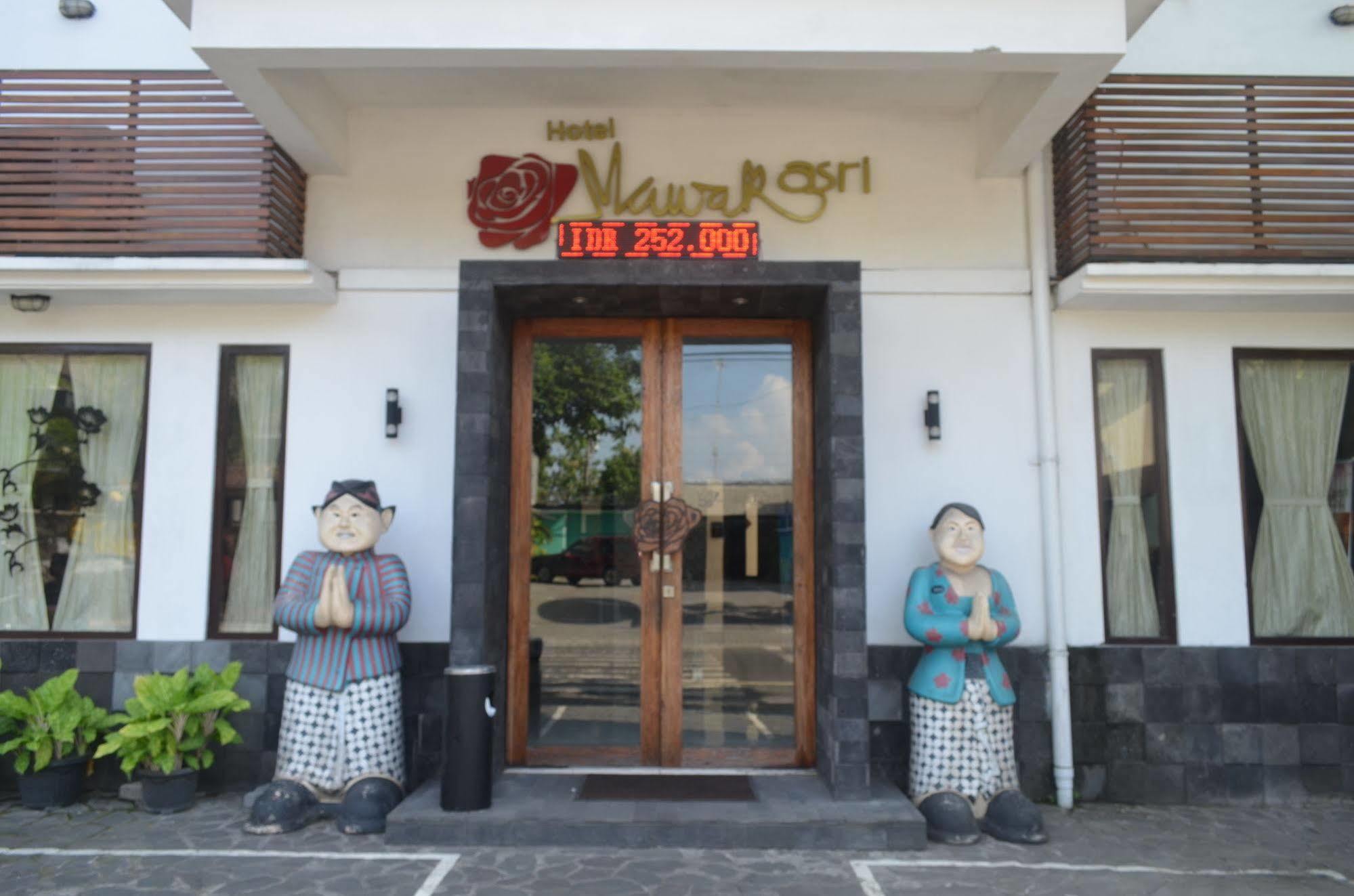 Mawar Asri Hotel Yogyakarta Extérieur photo